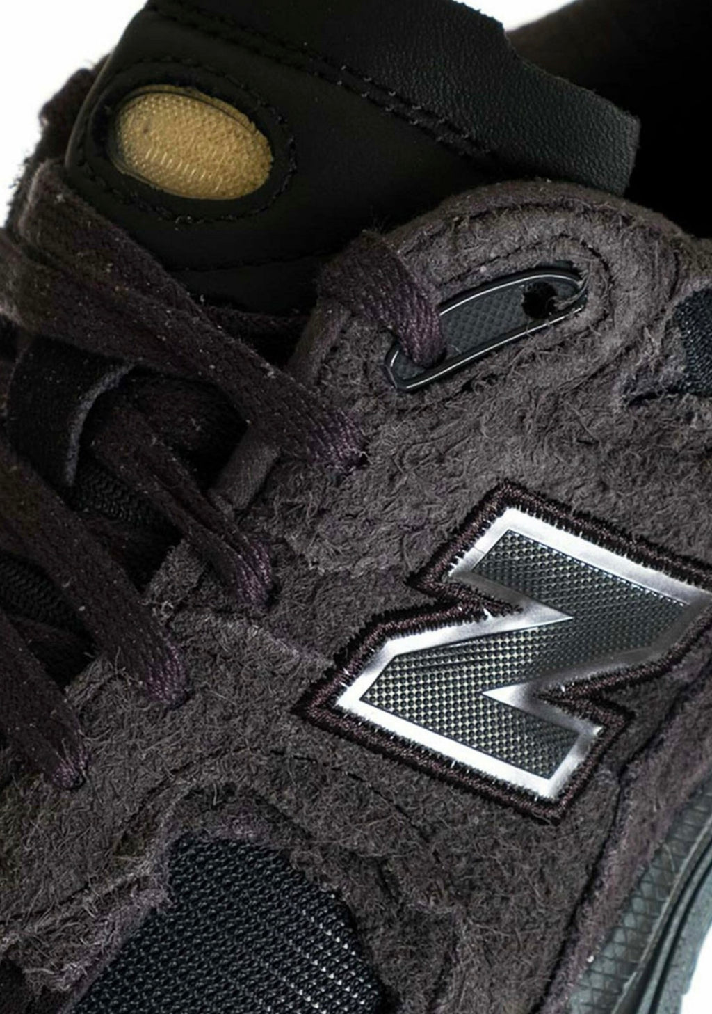 SNEAKERS NEW BALANCE 2002R