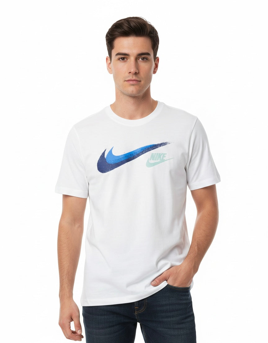 T-SHIRT NIKE CON STAMPA SWOOSH